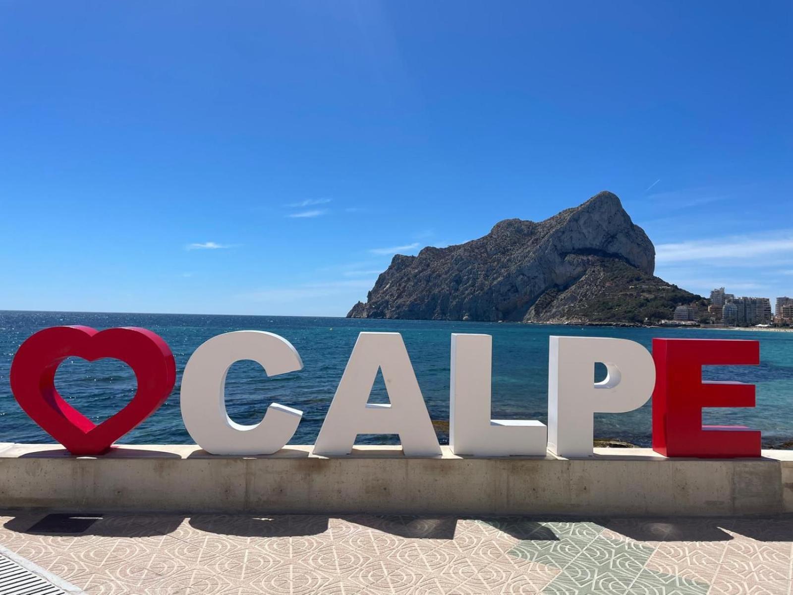 Eerstelijns Appartement Vive Cada Momento Zeezicht En Pal Aan De Boulevard En Strand Calpe, Toplocatie Exterior foto